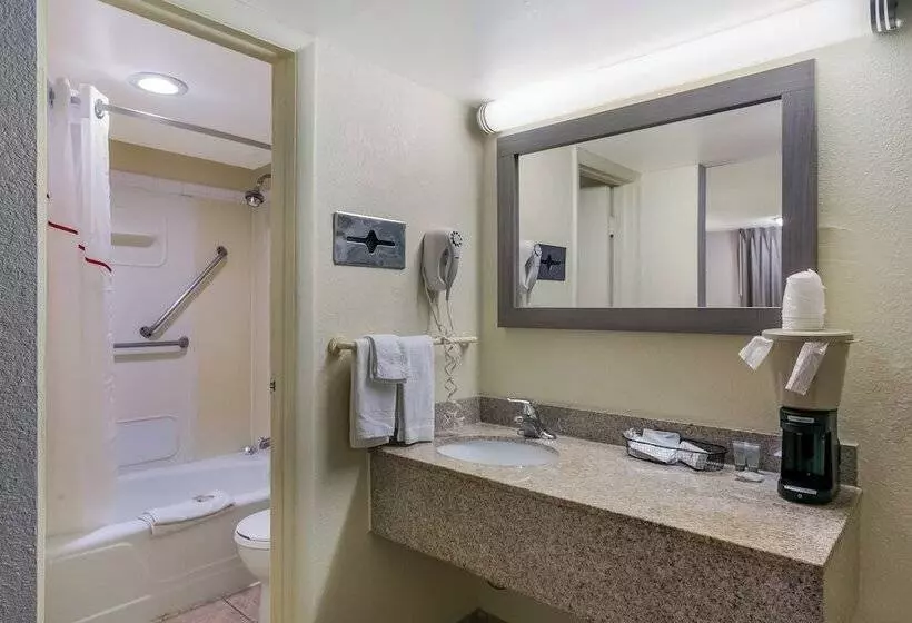 デラックスルーム, Red Roof Inn Baltimore