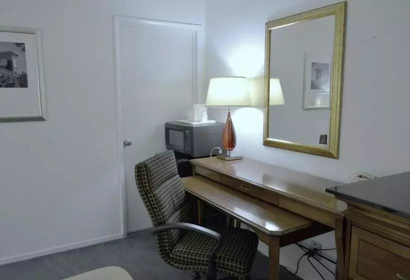 身障者適用キングサイズベッドルーム, Motel 6 San Francisco, Ca Great Highway
