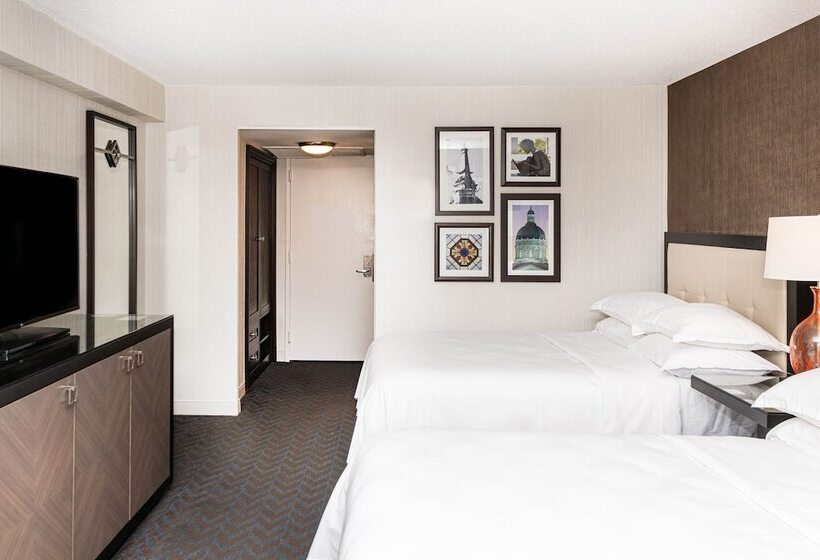 Standaardkamer met 2 Tweepersoonsbedden, Sheraton Indianapolis City Centre