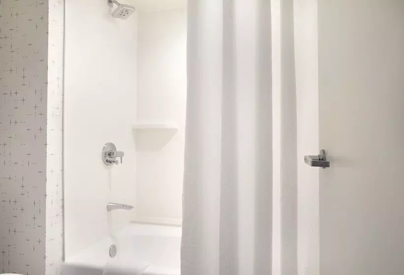 اتاق پرمیوم, Crowne Plaza Atlanta Perimeter At Ravinia, An Ihg