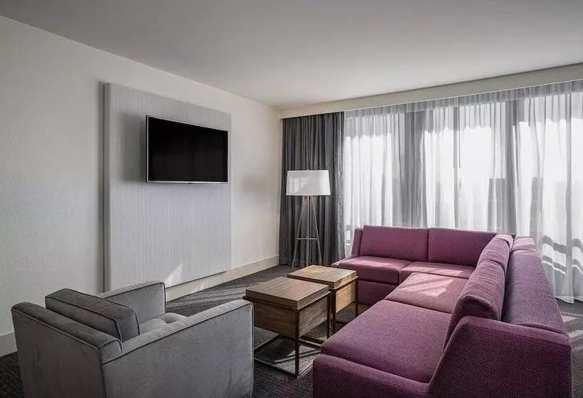 سوییت, Crowne Plaza Atlanta Perimeter At Ravinia By Ihg