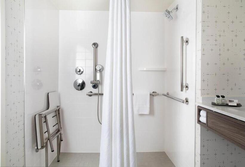 장애인을 위한 스탠다드 룸, Crowne Plaza Atlanta Perimeter At Ravinia, An Ihg