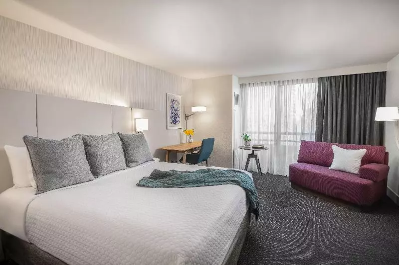 اتاق پرمیوم, Crowne Plaza Atlanta Perimeter At Ravinia, An Ihg