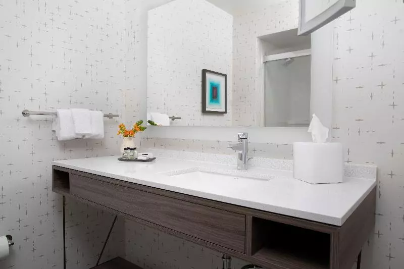 اتاق استاندارد, Crowne Plaza Atlanta Perimeter At Ravinia, An Ihg