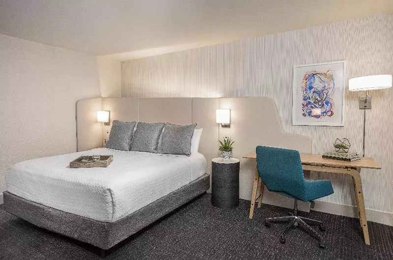 اتاق استاندارد, Crowne Plaza Atlanta Perimeter At Ravinia, An Ihg