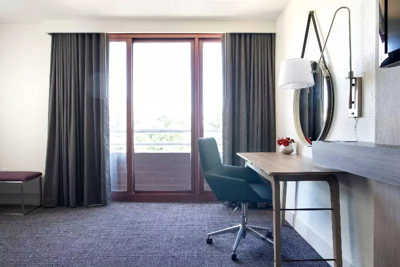 اتاق استاندارد, Crowne Plaza Atlanta Perimeter At Ravinia, An Ihg