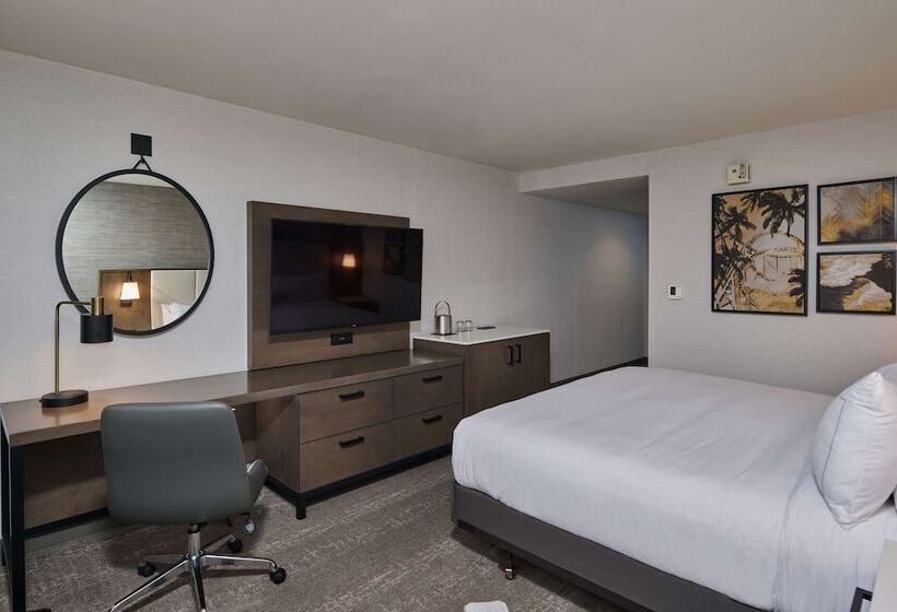 غرفة قياسية سرير مزدوج, Doubletree By Hilton Buena Park