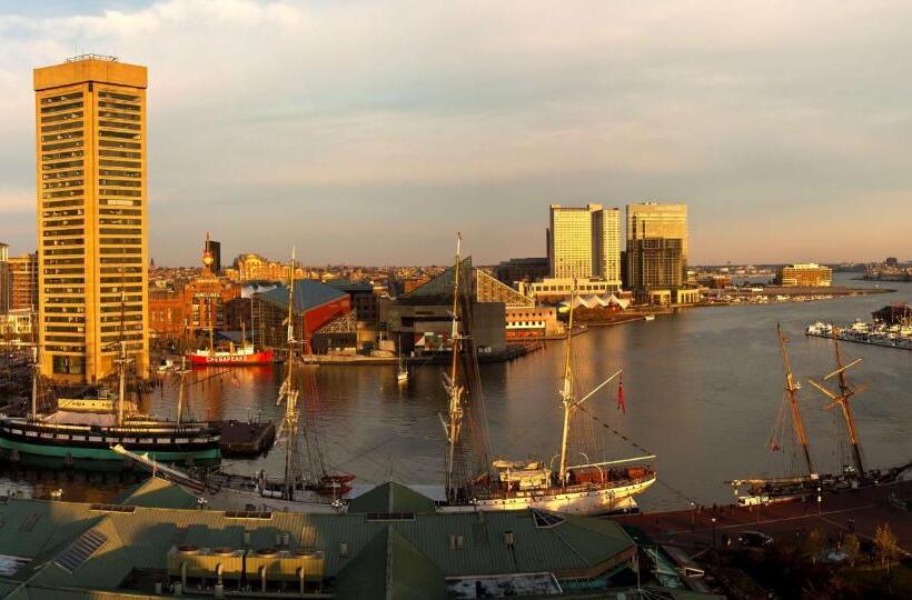 带2个双人床的标准工作室, Hyatt Regency Baltimore