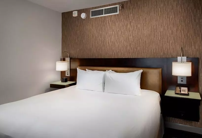 クラブルーム, Hyatt Regency Indianapolis At State Capitol
