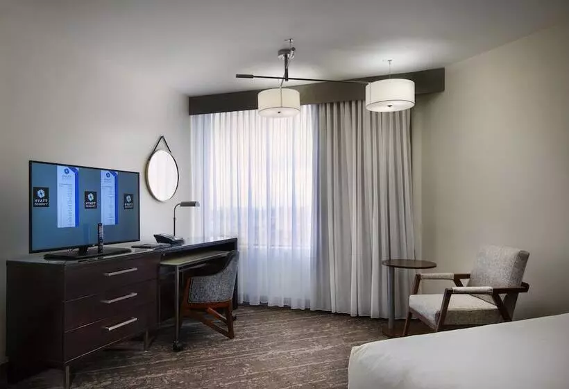 クラブルーム, Hyatt Regency Indianapolis At State Capitol