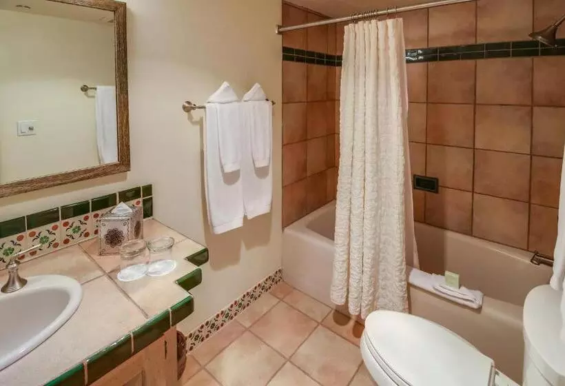 اتاق لوکس با تخت بزرگ, Inn On The Alameda