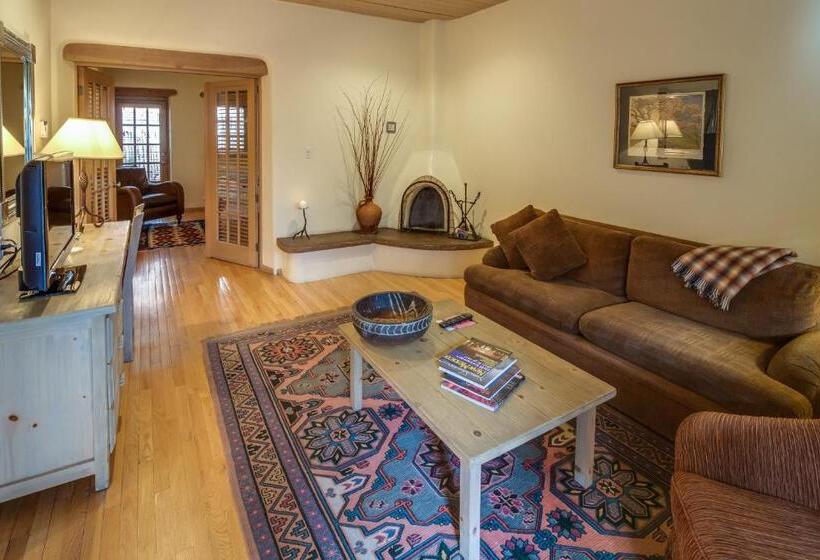 Люкс, Inn On The Alameda