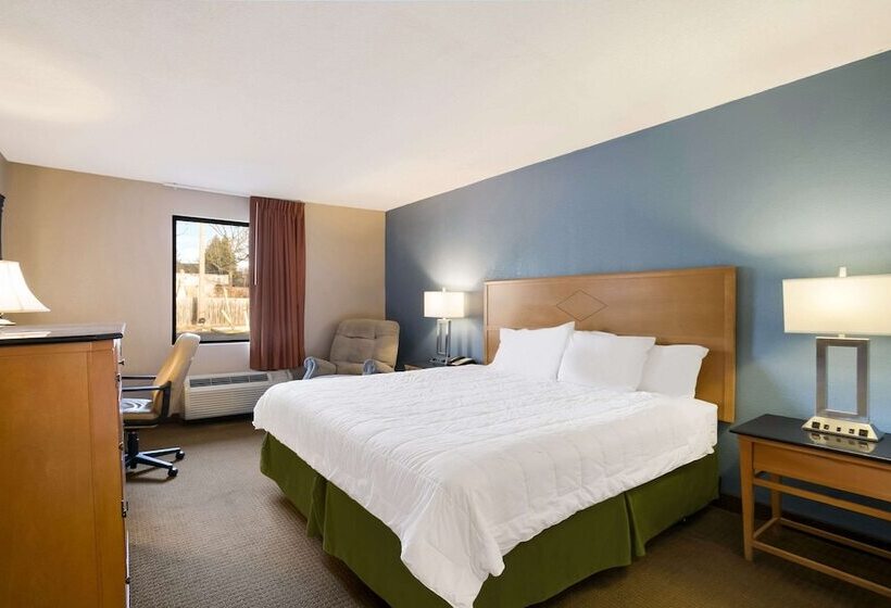 Люкс, Dutchland Motel