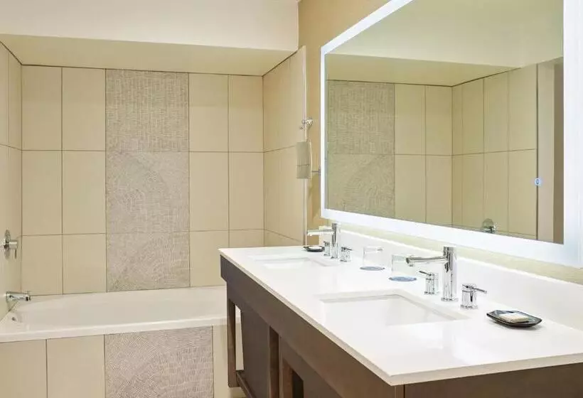 エクゼクティブスイート, Sheraton Tucson Hotel & Suites