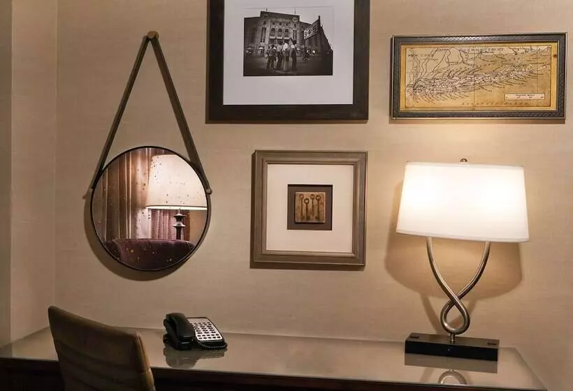 Executive-huone, Sonesta White Plains Downtown