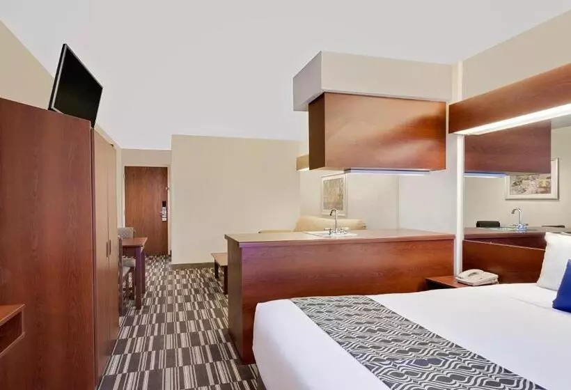 スタンダードスタジオ, Microtel Inn & Suites By Wyndham Middletown