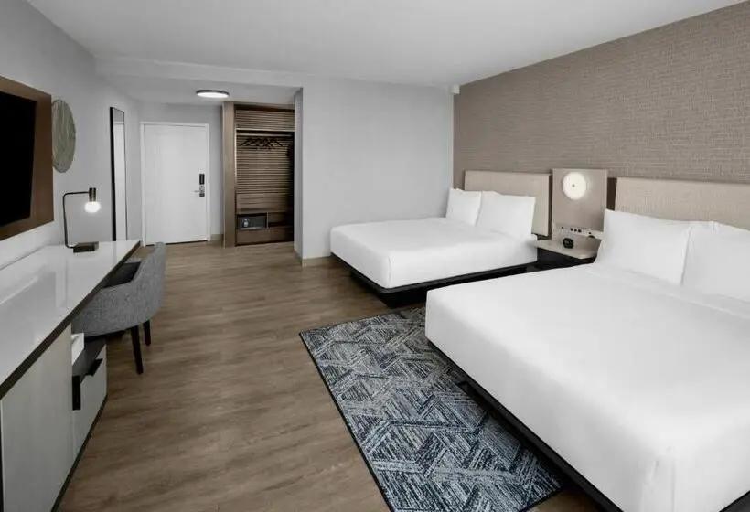 クイーンサイズベッドのスタンダードルーム, Crystal City Marriott At Reagan National Airport