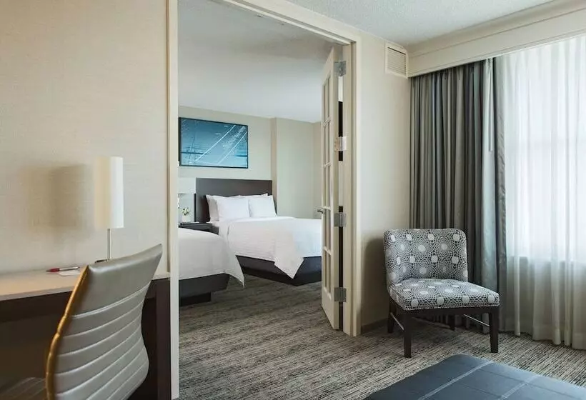 スイート, Hampton Inn & Suites Downers Grove Chicago