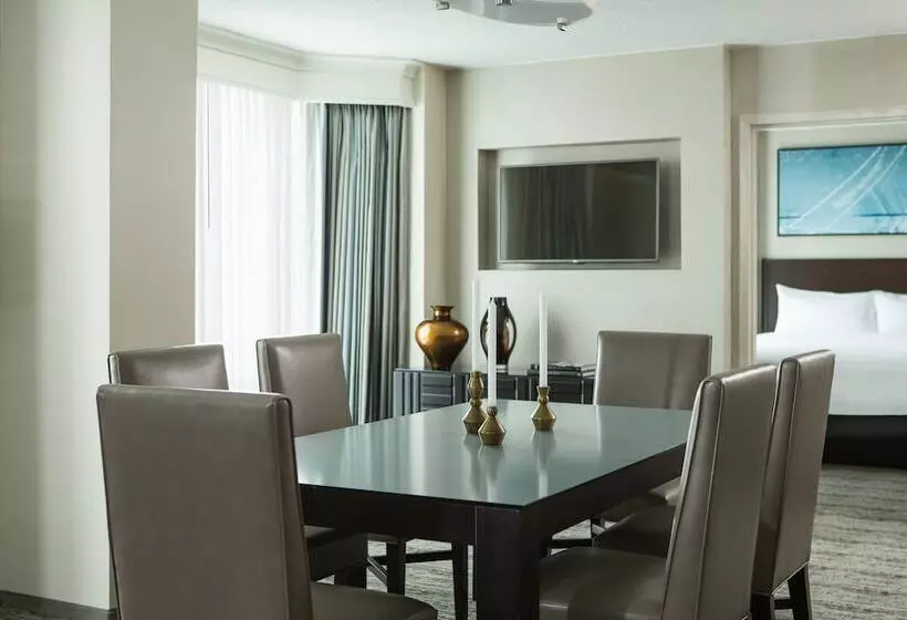 スイート, Hampton Inn & Suites Downers Grove Chicago