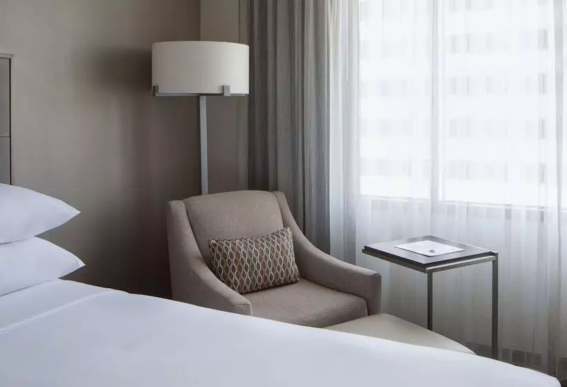 ２ダブルベッドのスタンダードルーム, Houston Marriott Medical Center/museum District