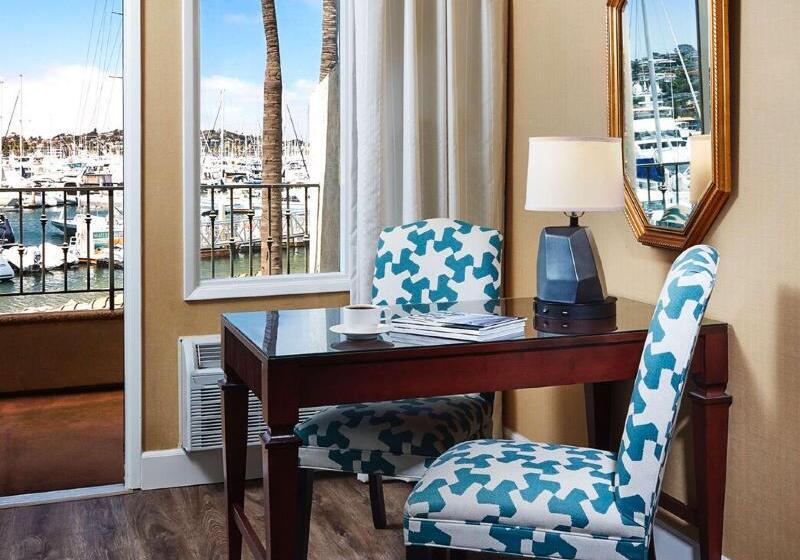 Полулюкс Повышенной Комфортности, Kona Kai Resort & Spa, A Noble House Resort