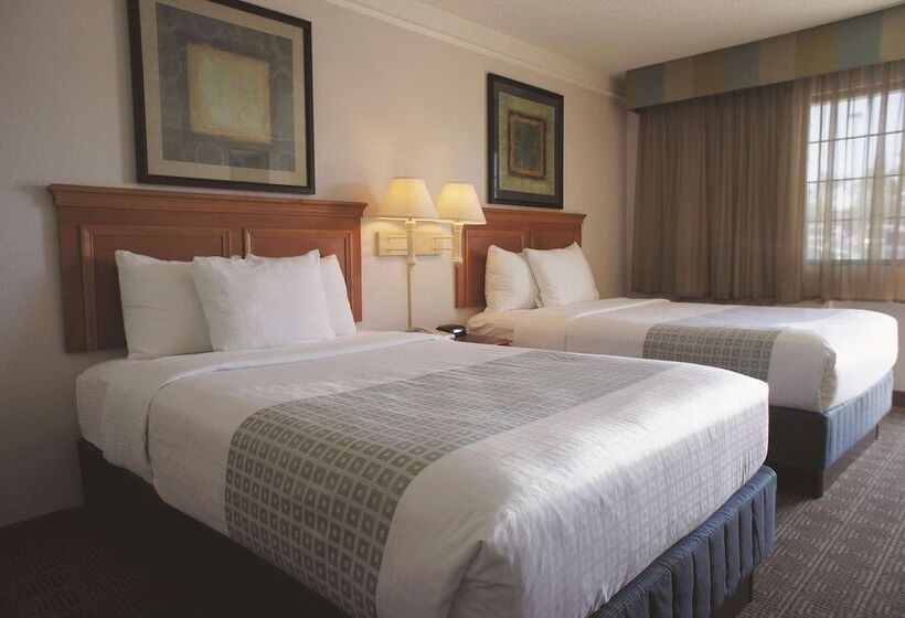 חדר סטנדרט שתי מיטות זוגיות, La Quinta Inn By Wyndham Albuquerque Airport