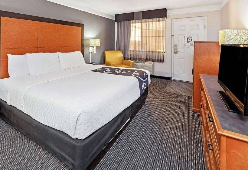 Номер Deluxe, La Quinta Inn By Wyndham Ventura