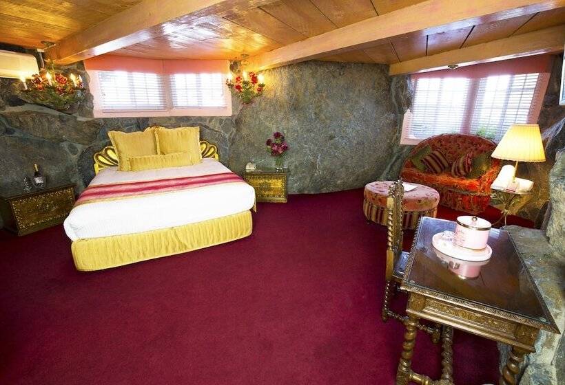 חדר סטנדרט, Madonna Inn