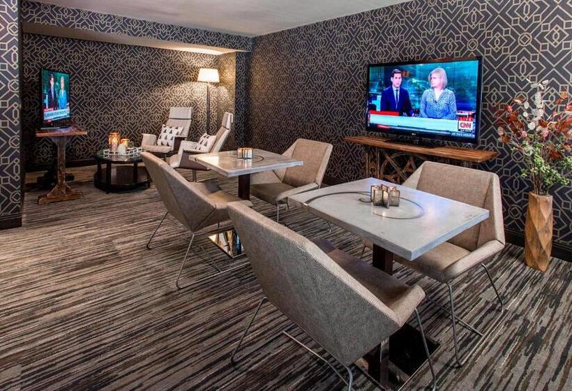 Люкс Ejecutiva 2 Спальни, Rochester Airport Marriott