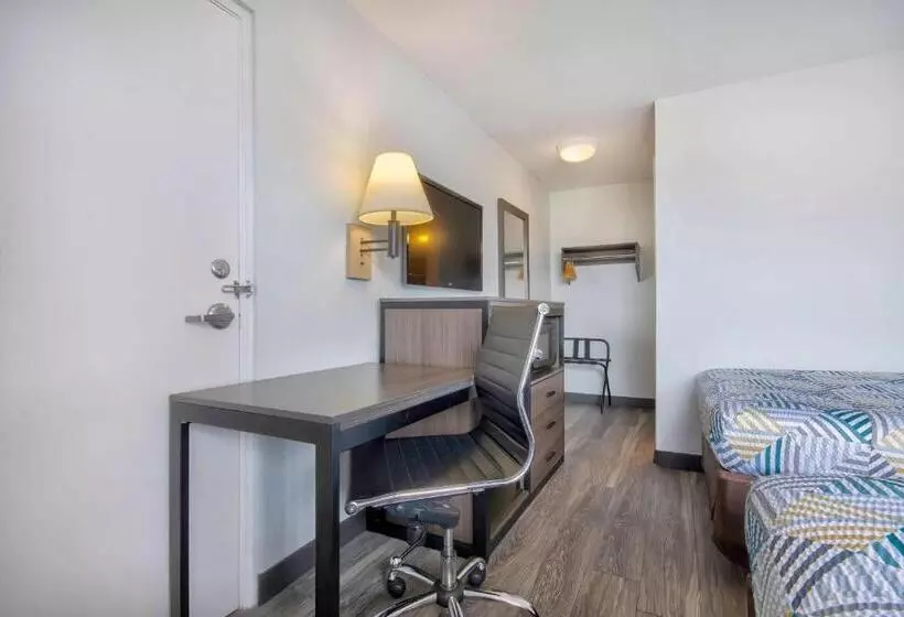 スタンダード４人部屋, Motel 6 Jonesboro