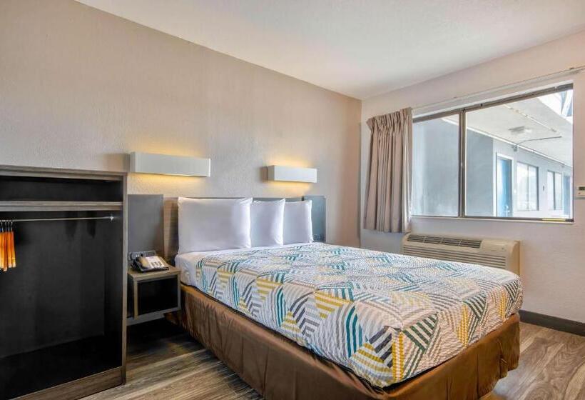 Номер Стандарт, Motel 6 Jonesboro