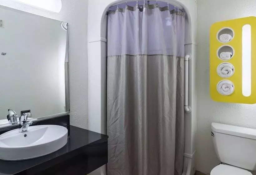 اتاق استاندارد با 2 تخت دوبل, Motel 6 oroville, Ca