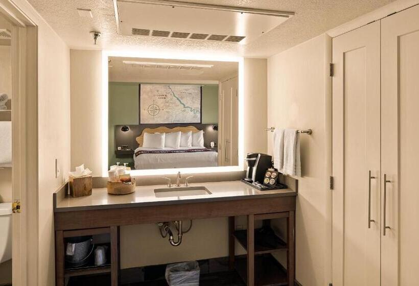 اتاق دلوکس با تخت کینگ و چشمانداز, Arabella Hotel Sedona