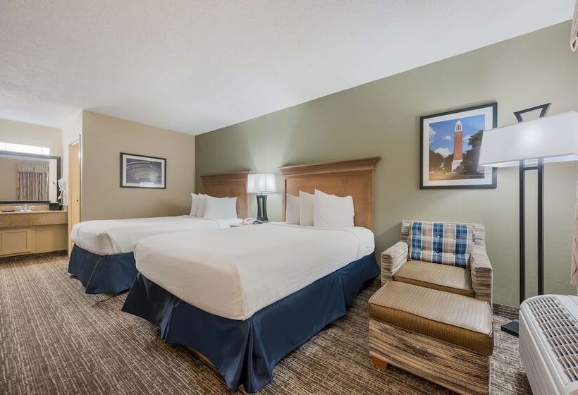 带2个双人床的标准工作室, Best Western University Inn