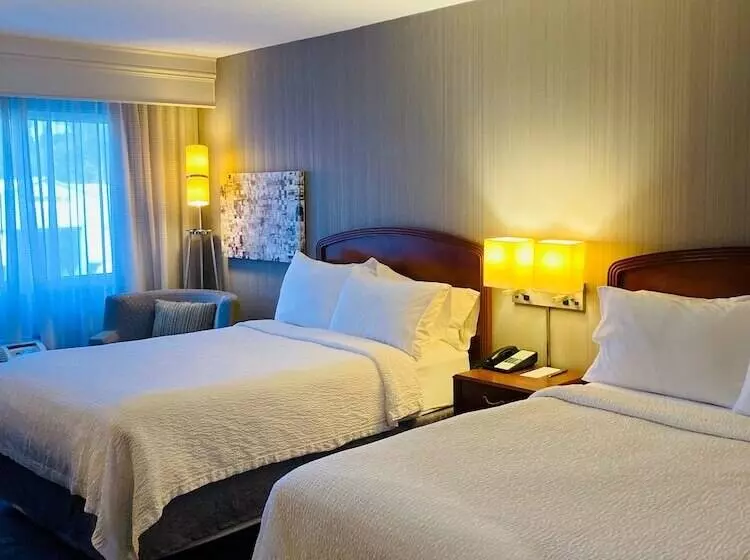 ２ダブルベッドのスタンダードルーム, Courtyard By Marriott Lyndhurst/meadowlands