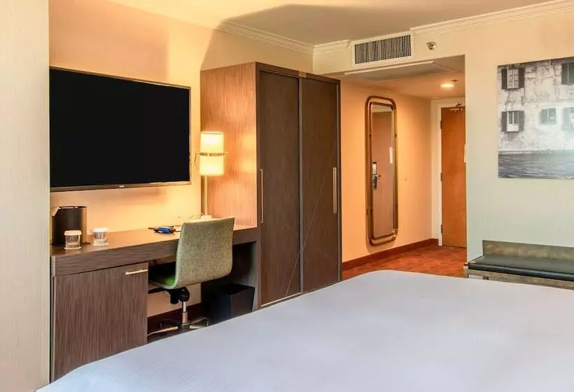 Standard-huone King-vuode, Courtyard by Marriott San Diego Downtown Little Italy