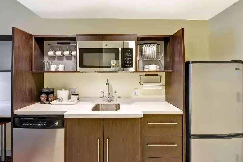 Standard-huone King-vuode, Courtyard by Marriott San Diego Downtown Little Italy