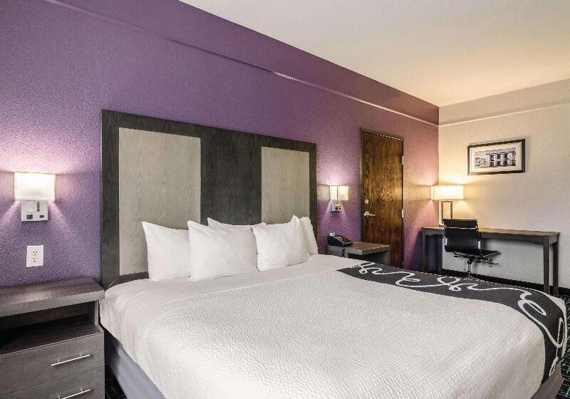 스위트 킹사이즈 침대, Hilton Los Angeles Culver City