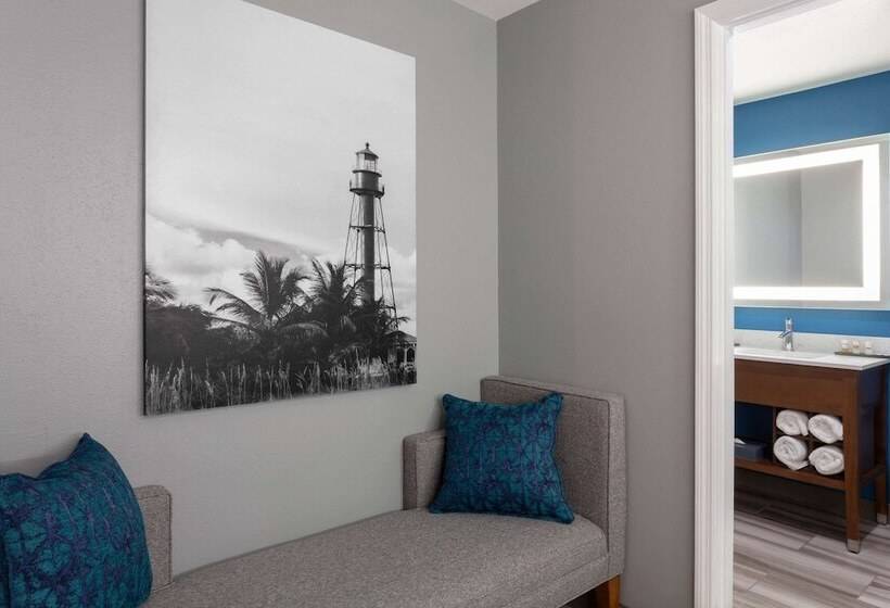 Стандартный Номер Кровать Кинг, La Quinta By Wyndham Ft. Myers   Sanibel Gateway