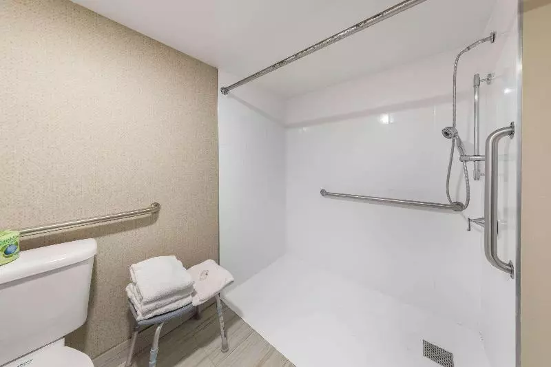 سوئیت با تخت بزرگ, La Quinta By Wyndham Ft. Myers Sanibel Gateway