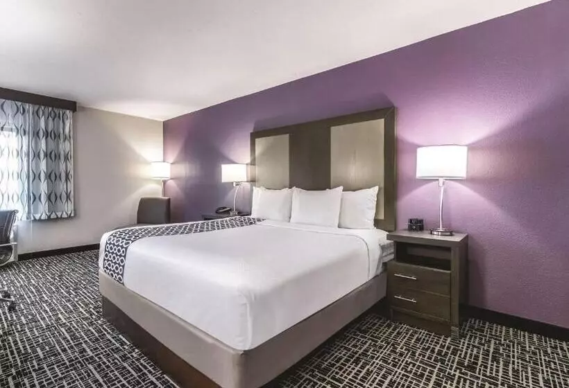 キングサイズベッドのスタンダードルーム, La Quinta By Wyndham Glenwood Springs