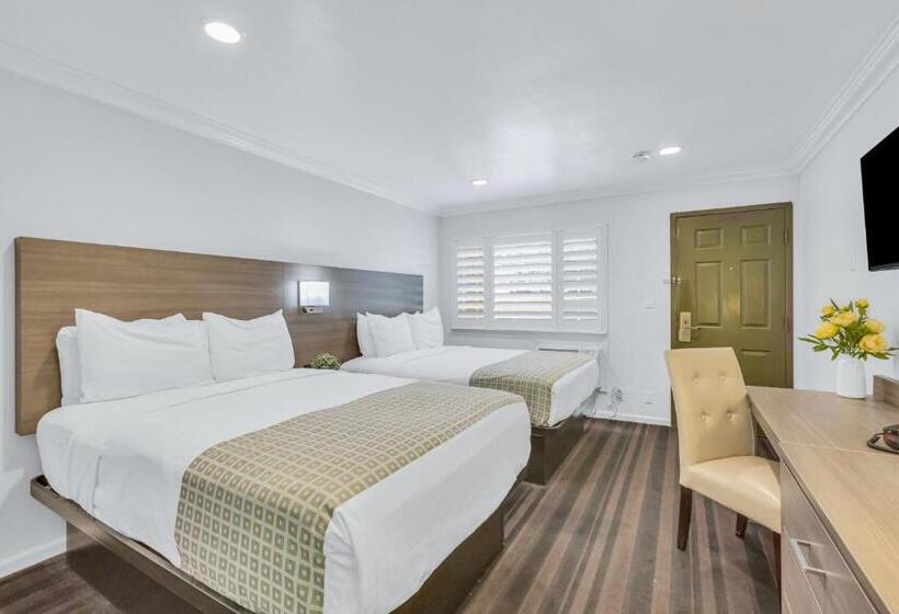 חדר סטנדרט שתי מיטות זוגיות, Napa Valley Hotel & Suites