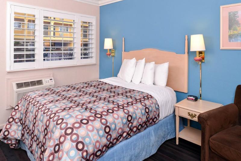 Номер Стандарт Двуспальная Кровать, Napa Valley Hotel & Suites