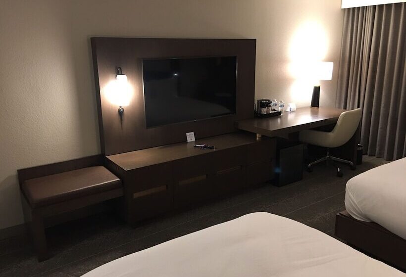 غرفه قياسيه سريرين مزدوجين, Hilton Peachtree City Atlanta Hotel & Conference Center