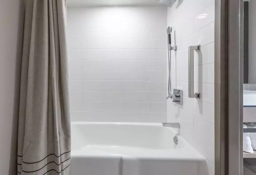 اتاق استاندارد با 2 تخت دوبل, Pittsburgh Airport Marriott