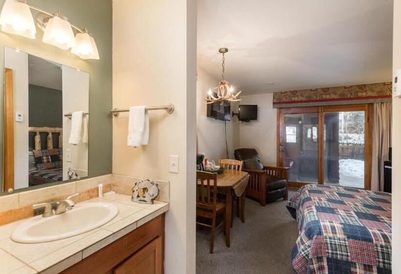 اتاق اکونومی, Ponderosa Lodge