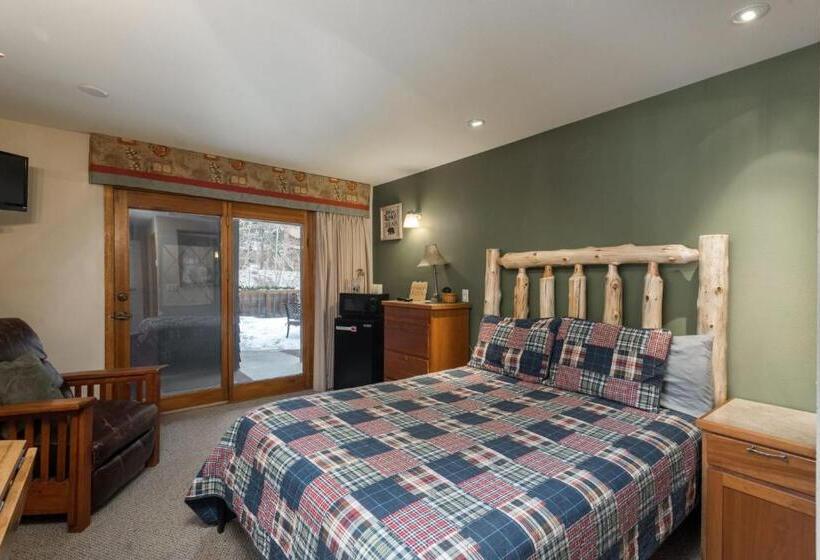 اتاق اکونومی, Ponderosa Lodge