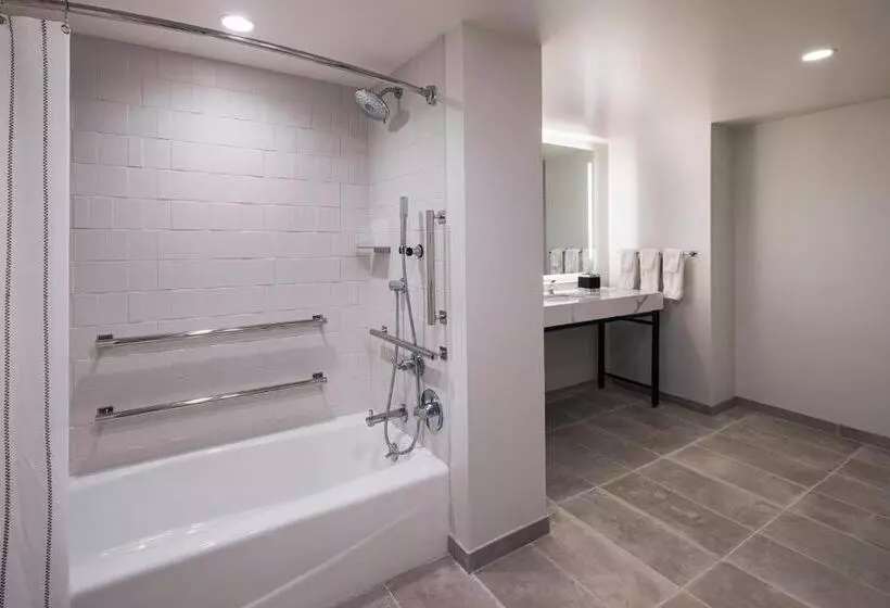 2ダブルベッドのスタンダードルーム, Portland Sheraton At Sable Oaks