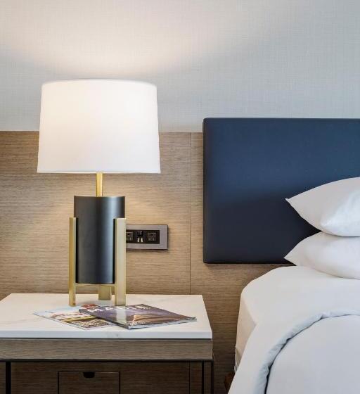 스탠다드 룸 킹사이즈 침대, Portland Sheraton At Sable Oaks