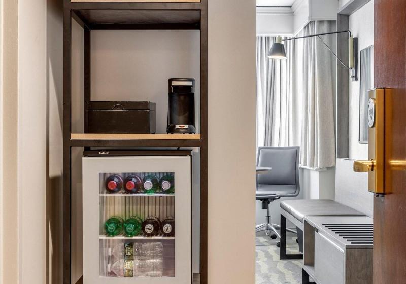 스탠다드 룸 킹사이즈 침대, Portland Sheraton At Sable Oaks